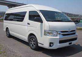 RENT TOYOTA HIACE 13 SEATER 2017 IN DUBAI-pic_2