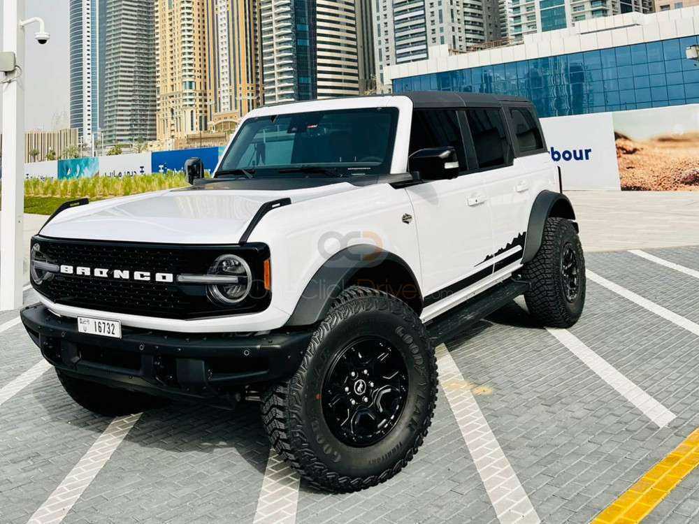 Rent Ford Bronco Wildtrak 2021 in Dubai - Adventure Awaits-pic_3