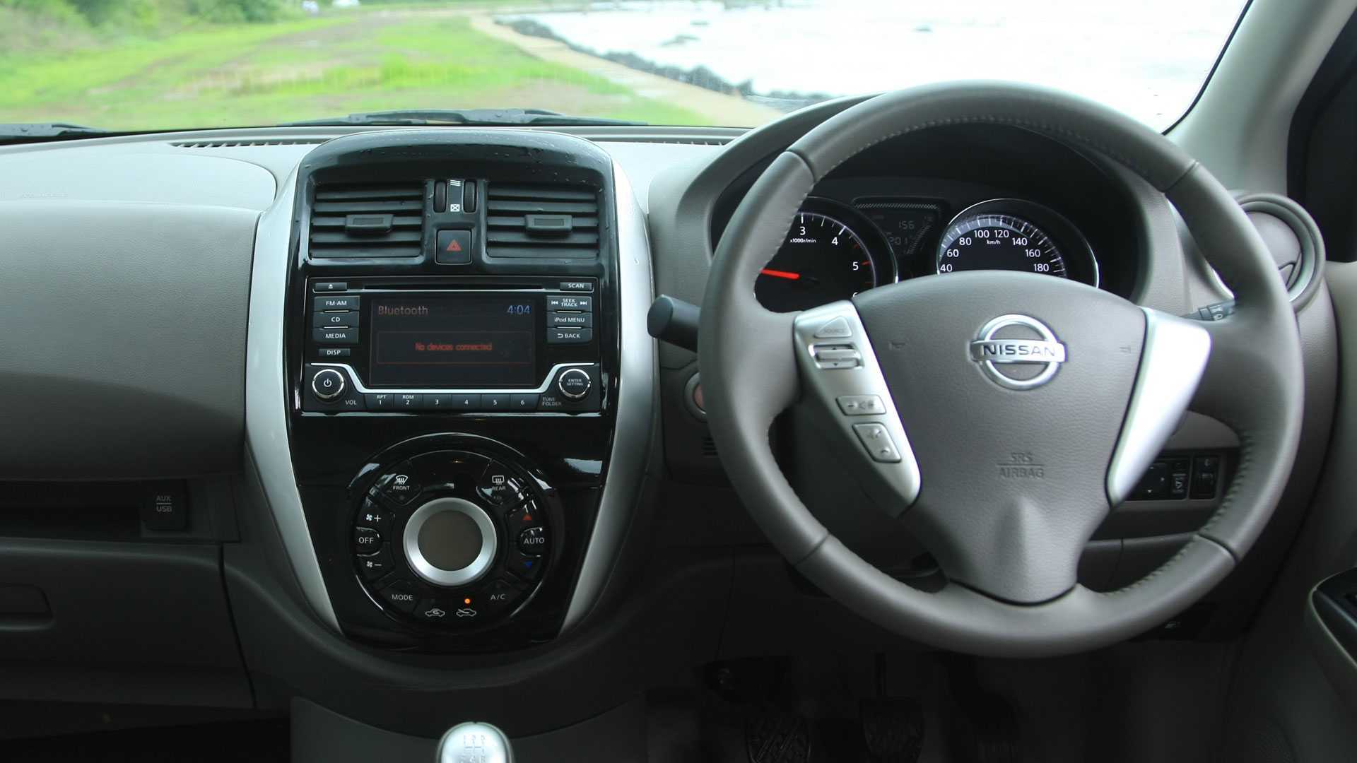 Rent Nissan Sunny 2025-pic_1