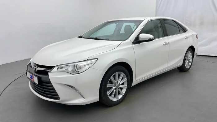 Rent a Toyota Camry SE 2016-pic_2