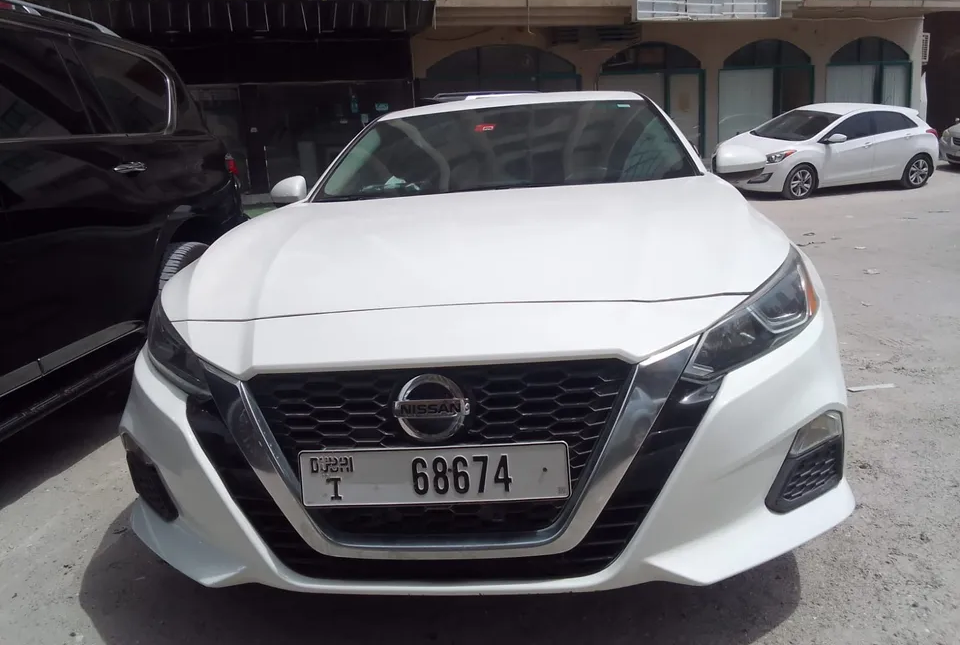 Nissan Altima in Dubai-pic_4