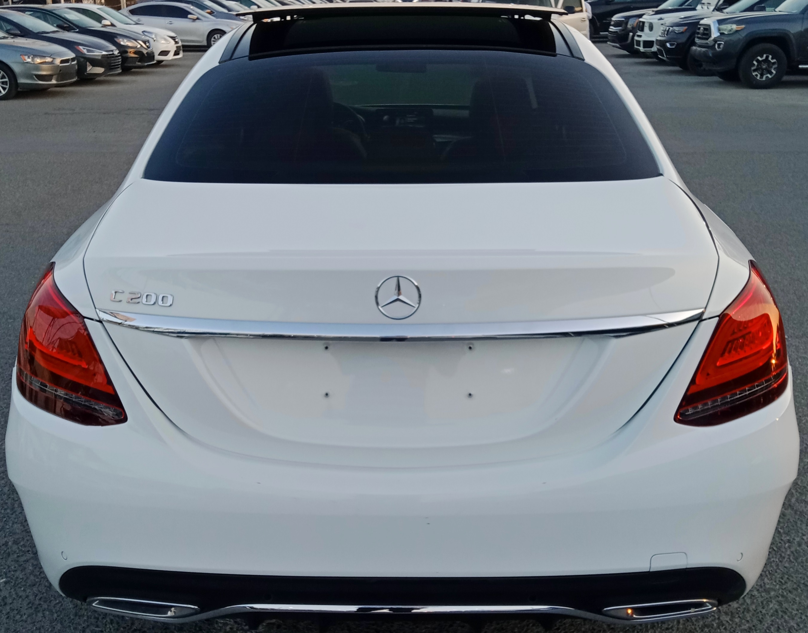 Mercedes-Benz C 200 V4 2.0 L Full Option Model 2021 (agency status)-pic_4