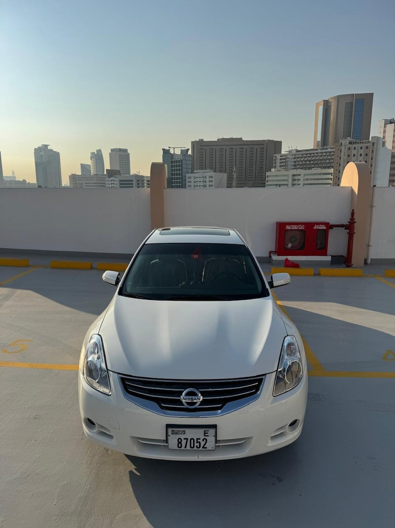 Nissan Altima SL-image