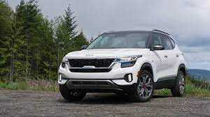RENT KIA SELTOS 2022 IN DUBAI-pic_4