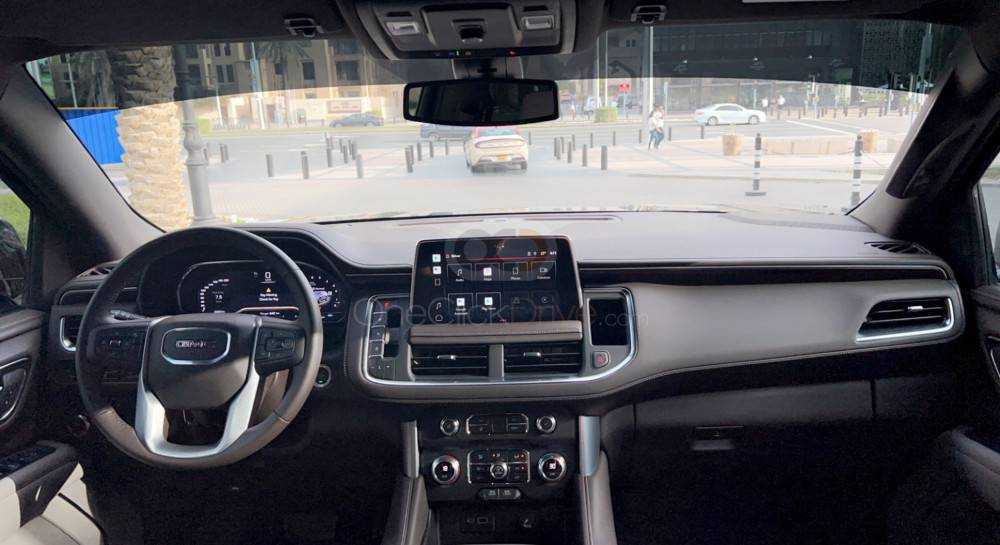 Rent GMC Yukon 2022 in Dubai | Luxury SUV Rental-pic_2