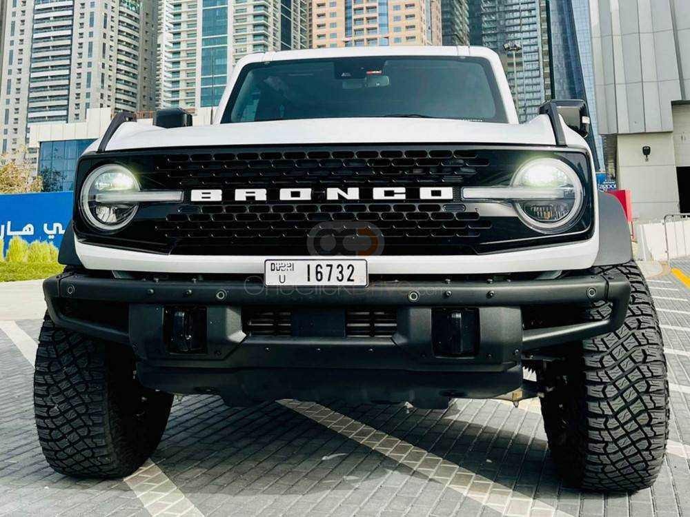 Rent Ford Bronco Wildtrak 2021 in Dubai - Adventure Awaits-pic_2