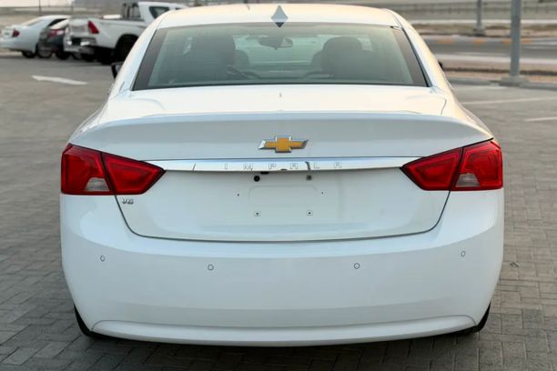 Rent Chevrolet Impala 2022-pic_1