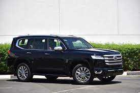 RENT TOYOTA LAND CRUISER EXR V6 2022 IN DUBAI-pic_4