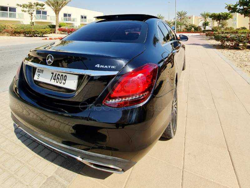Rent Mercedes Benz C300 2019 in Dubai - Luxury & Performance-pic_5