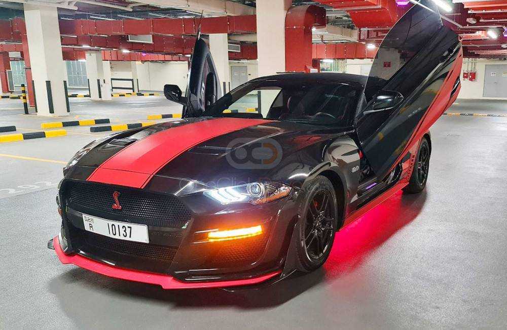 Rent Black Ford Mustang EcoBoost Convertible V4 in Dubai-pic_4