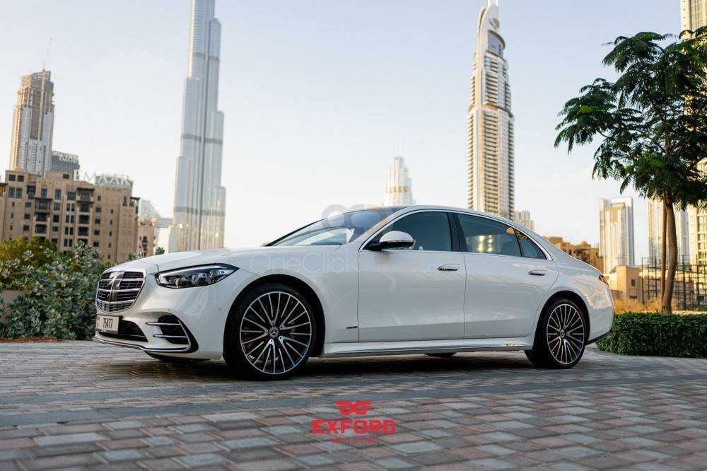 Rent Mercedes Benz S500 2021 in Dubai-pic_1