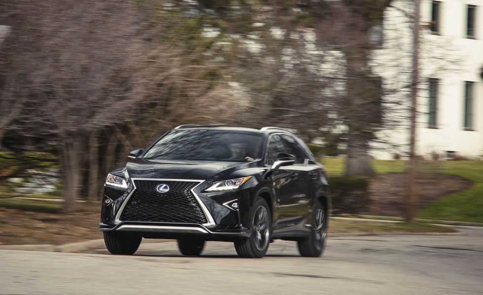 Rent LEXUS RX 450 HYBRID V6-pic_3