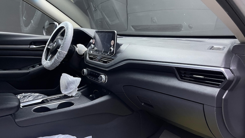 Nissan Altima SV-pic_3