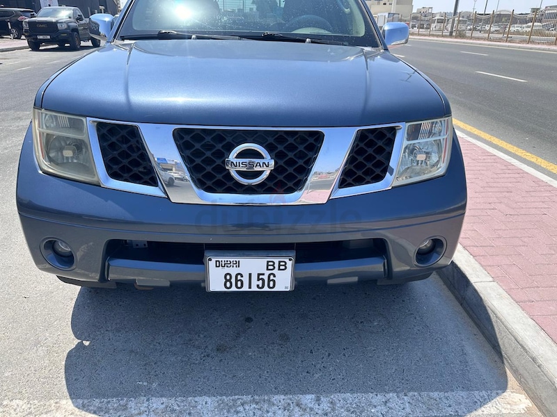 Nissan Pathfinder SE-pic_2