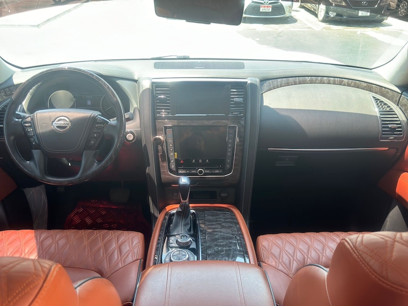 Nissan Patrol SE Platinum City-pic_2