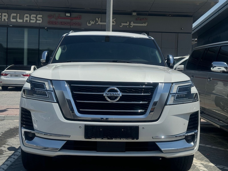 Nissan Patrol SE Platinum City-pic_3