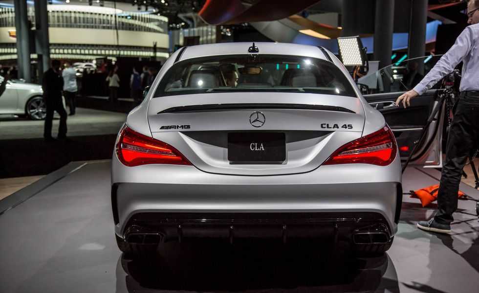 RENT MERCEDES BENZ CLA 250 2018-pic_4