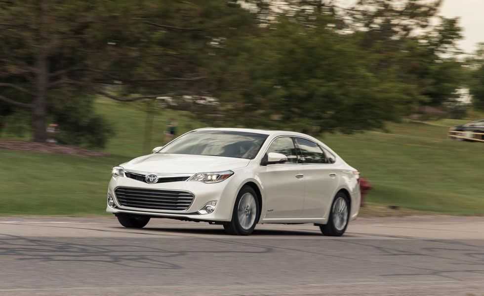 Rent Toyota Avalon 3.5-pic_2