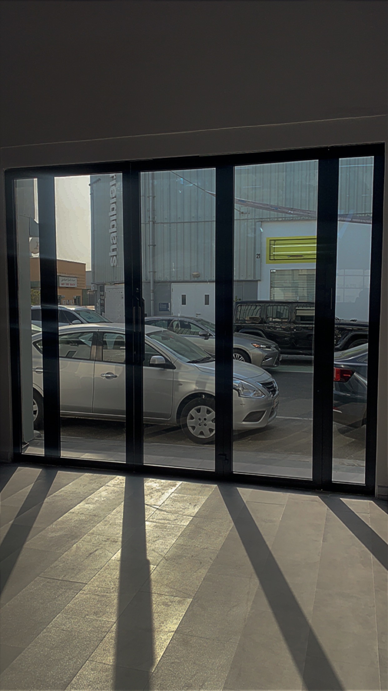Specialized Works in Aluminium, Glass, MDF & More أعمال متخصصة في الألمنيوم، الزجاج، MDF وأكثر-pic_3